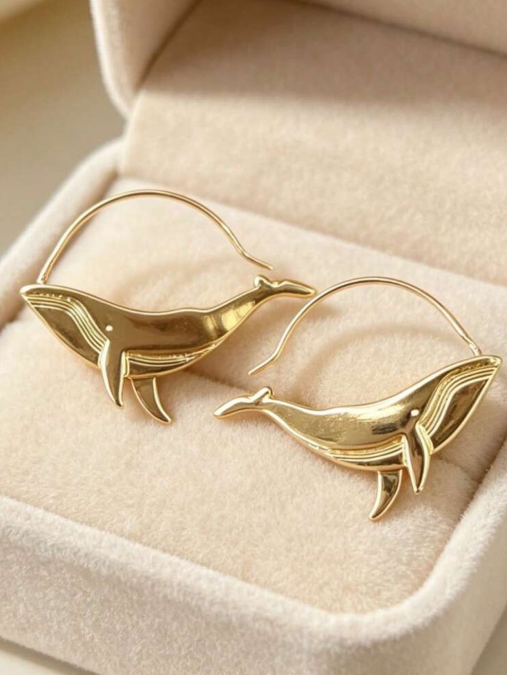 🐋 Gold Whale Hoop Earrings 🐋